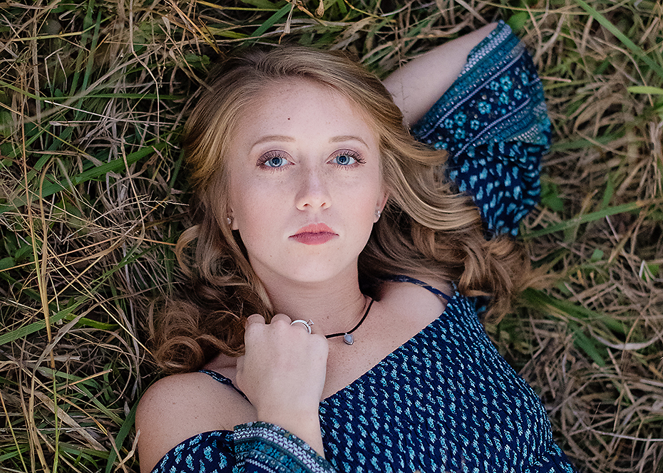Lori Pickens Photography High School Rep Senior Session - girl laying in grass 
