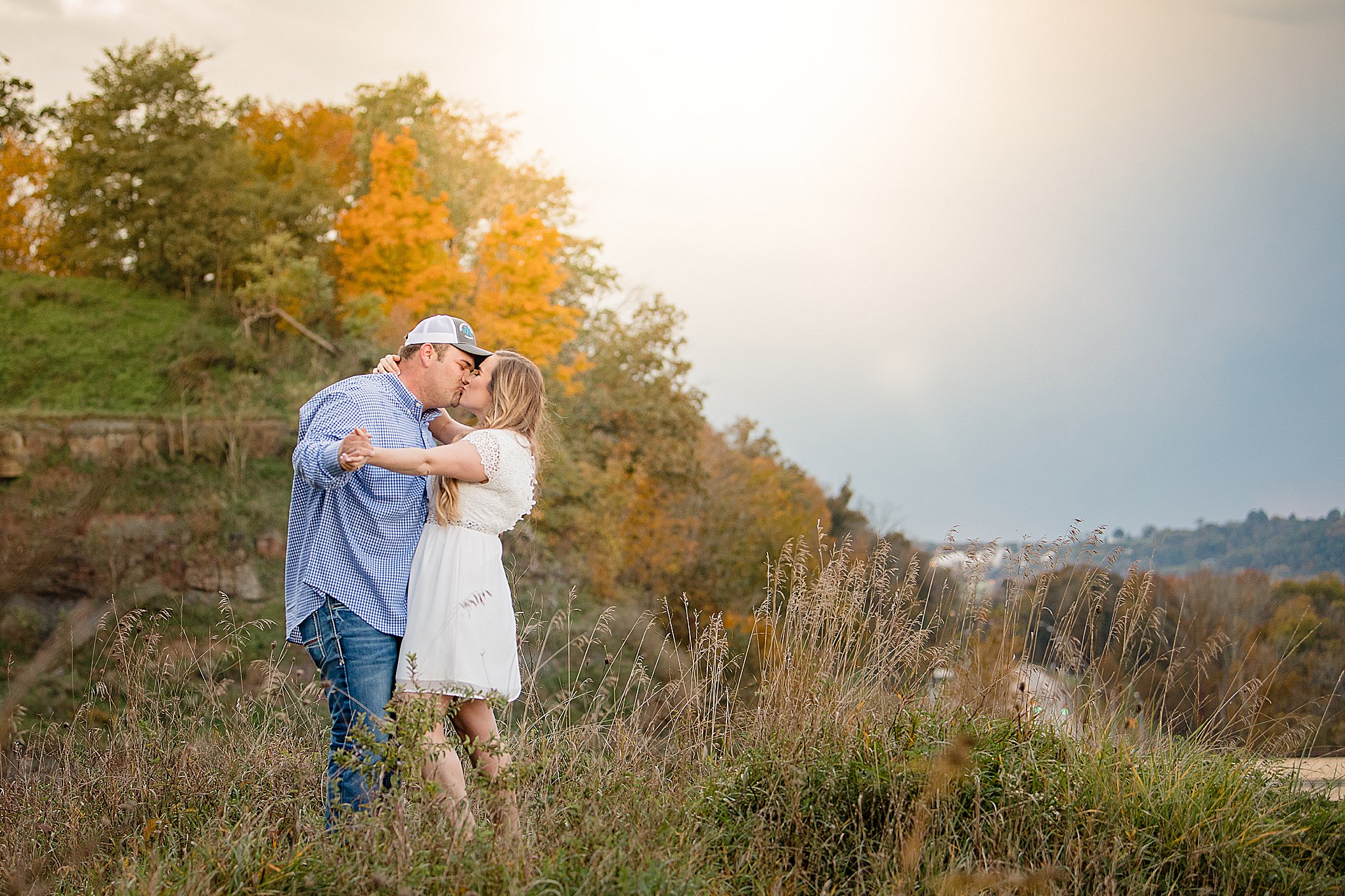 Joselyn and Trevor's Engagement Session - Lori Pickens Photography - Parkersburg, WV